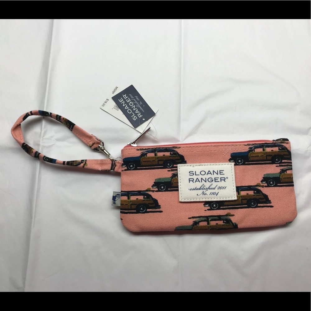NWT Versatile Wristlet
